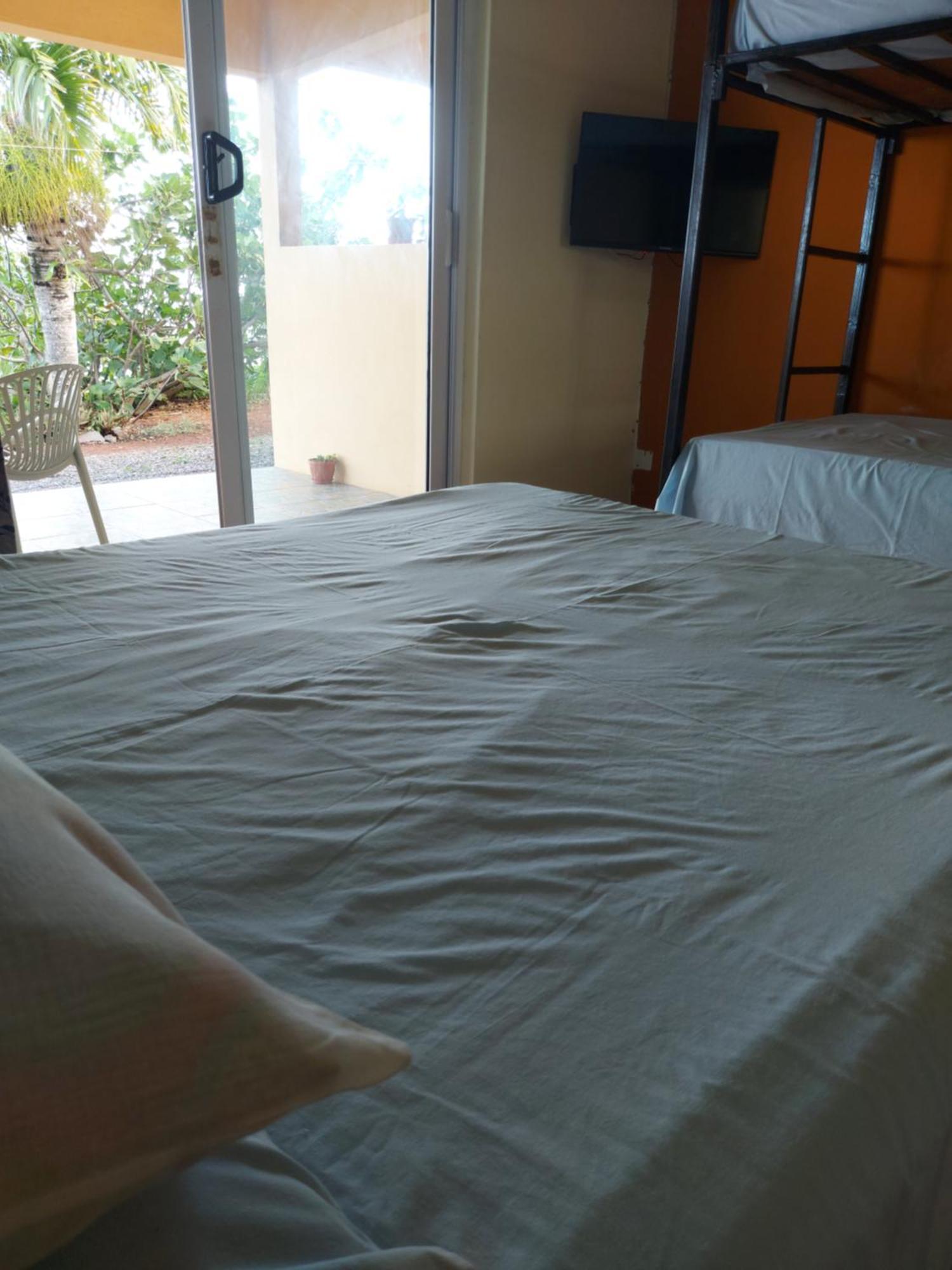 Ocean Viewpoint Lodge 포트 마투린 외부 사진